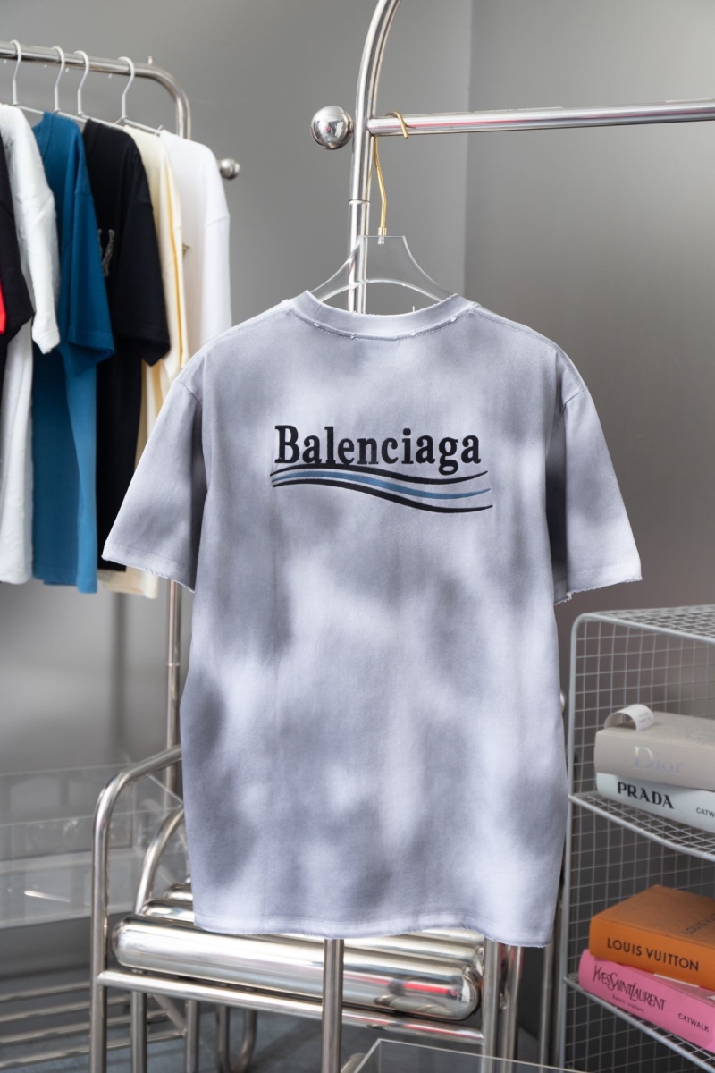 Balenciaga T-Shirts